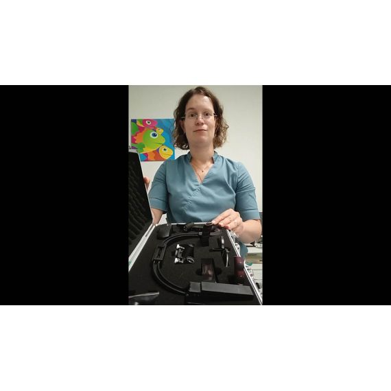 Бинокулярная лупа с осветителем